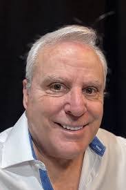 Emilio Paul's Instagram, Twitter & Facebook