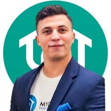 What a year 2024 has been! I had the chance to attend some innovative tech… 