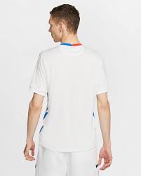 Altijd de nieuwste slowakije voetbalshirts en beste aanbiedingen. Slowakije Uitshirt 2020 2021 Voetbalshirts Com