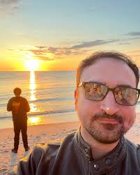 Danny Epstein (@danny.e.actor) • Instagram photos and videos