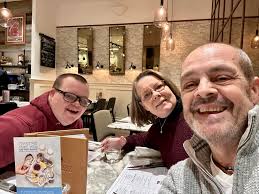 Porterhouse in Fenwicks for our lunch today. Was our first time and good  job we had booked a table as it was full. The service was very good and  thoughtful as I