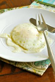 How To Fry An Egg A Sweet Pea Chef