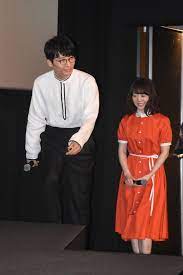 夜は短し 白シャツ源さん おしゃれまとめの人気アイデア pinterest toshie 星野 源 源 花澤