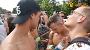Nach dem damaligen csd war ein mann angeklagt worden, weil er am rande der großveranstaltung. Berlin Gay Pride 2016 Csd Berlin 2016 Youtube