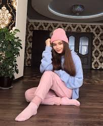 Видео manizha azizova канала ruintan ruintan. Manizha Azizova Rossiya