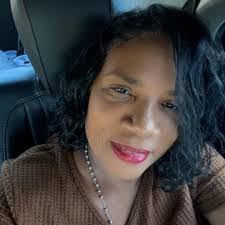 Pilar Arca's Instagram, Twitter & Facebook