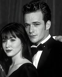Julian's "Charmed" castmate expressed hope that he can meet their "lady  friend," Shannen Doherty, in the afterlife, and "dance in those rose  petals."💔🌹 Getty Images Am "NIP/TUCK" & "CHARMED" STAR JULIAN MH