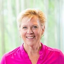 Jackie Kiefer's Instagram, Twitter & Facebook