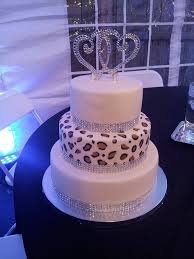 Pin By Diana On Wedding Ideas Leopard Print Wedding Cheetah Print Wedding Animal Print Wedding