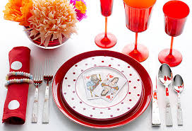 Set the season with these ideas for christmas day and new year's eve feasting. Valentine S Day Table Setting Ideas