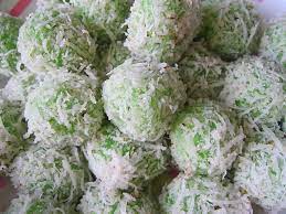 Evaporated milk is added to give it a richer taste. Resepi Kuih Buah Melaka Kompilasi Himpunan Resepi