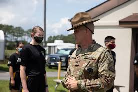The Recruit Sustainment Program Will Get You Ready To Become A Soldier You Ll Be Mentally And Physically Prepared To T In 2020 How To Become Military Life Dear Friend