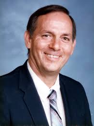 Wayne Starnes Obituary