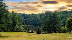 See 27 traveler reviews, 7 candid photos, and great deals for the swagman inn, ranked #1 of 3 b&bs / inns in miles and rated 4.5 of 5 at tripadvisor. 11 Classic Romantic Escapes In North Carolina Visitnc Com