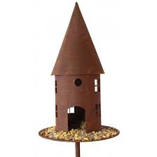 Jetzt günstig fachgerechte nistkästen, vogelhäuser, vogelvillen und vogelhäuschen kaufen! Rundes Vogelhaus Mit Stander Aus Metall Online Kaufen