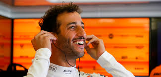 Leslie Power Archives