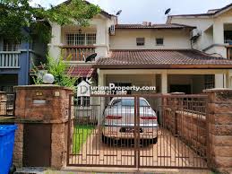 Stunning, elegant and stylish newly constructed double storey bungalow located in the exclusive and quiet neighbourhood in bukit jelutong. Terrace House For Sale At Bukit Jelutong Shah Alam For Rm 700 000 By Rohaizah Selamat Durianproperty