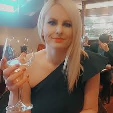 It's National Louise Day To all the Louises and Louisas out there, this day  is all about YOU girl