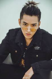 Xiāo zhàn, born 5 october 1991), also known as sean xiao, is a chinese actor and singer. å´äº¦å‡¡è èå¤´æ˜¯ä»€ä¹ˆå'åž‹å´äº¦å‡¡è èå¤´å›¾ç‰‡ä»‹ç» æ˜Žæ˜Ÿå'åž‹