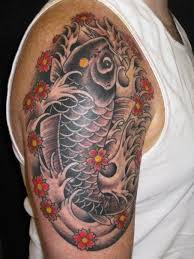 Oberarm Tattoo Koi Koi Tattoo Design Tattoos Mit Bedeutung Oberarm Tattoo