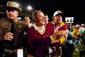 But, first, he's meeting with his players at 2. P4kwkmbokj7etm