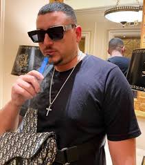 8,824 likes · 13 talking about this. 9zhs4j37t6iqgm