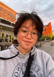 Angela Major's Instagram, Twitter & Facebook