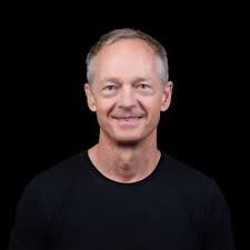 Candace Boyer's Instagram, Twitter & Facebook