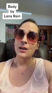 Lana Rains's Instagram, Twitter & Facebook