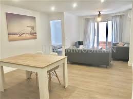 Palma De Mallorca Vermietung Renovierte 123m Mietwohnung Mit 5 Zimmern 2 Badern Balkon 1200 Eur Pro Monat Palma De In 2020 Wohnung Wohnung Mieten Renovieren