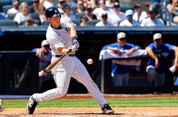 DJ LeMahieu's 'phenomenal' day has Yankees hopeful: 'He looks like he's got  a little chip on his shoulder'
