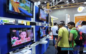 If you're having a problem with your freeview play equipment (if your picture has frozen, for instance, or the function lights don't come on), often the problem can be fixed simply by resetting it. Bernama Kerja Kerja Penyusunan Semula Frekuensi Siaran Tv Digital Myfreeview