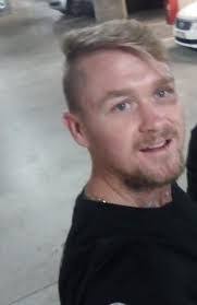 Zac Ireland's Instagram, Twitter & Facebook