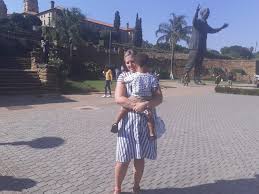 The wife of the late lindani myeni, lindsay, has expressed gratitude to the sa government for its support and giving her husband's name justice. There Will Never Be Another Lindani Lindsey Myeni Speaks Out On Husband S Shooting In Hawaii