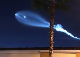 Spacex launches 4 astronauts on reused capsule, rocket to international space station in this long exposure photo, photographers watch a spacex falcon 9 rocket with the crew dragon. Spacex Launch This Weekend Could Dazzle Southern California S Skies