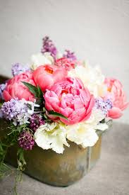 Find stockbilleder af rich bunch peonies tea roses vase i hd og millionvis af andre royaltyfri stockbilleder, illustrationer og vektorer i shutterstocks samling. 8 Peonies And English Tea Roses Ideas Flower Arrangements Planting Flowers Peonies