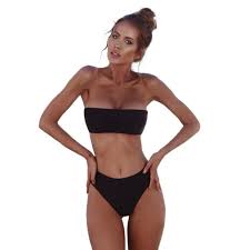 En effet, il met en valeur les épaules et les omoplates de la personne qui le porte.il permet d'éviter les traces de bronzages que l'on peut voir sur les autres. Maillot De Bain Bandeau Achat Vente Maillot De Bain Bandeau Pas Cher Soldes Sur Cdiscount Des Le 20 Janvier Cdiscount
