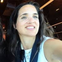 Eva Vallejo's Instagram, Twitter & Facebook