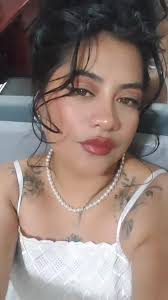 Queria hacerme una sección de fotos con mis obras de arte y termiene  cumpliendo mi sueño de de ser #paolabracho 😏🥰 #lausurpadora #artista