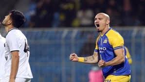 قرار جديد من نادي النصر تجاه مايكون وجالطة سراي في الصورة Football Sports Jersey Sports
