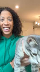 Hey what’s up and hello! Anyone else a pet lover?? 🙋🏽‍♀️😍😻 Tell me  their names, nicknames, and even drop in a picture if you want! ⬇️