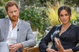 Royal experts urged harry and meghan to ask cbs to postpone the broadcast of their interview, with richard fitzwilliams calling a delay 'appropriate' while robert jobson told mailonline: Hw Qogkqa Hg3m