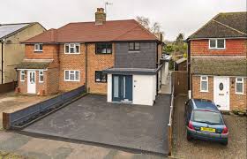 This is the optimal solution to maximise the added space to the existing building a double storey extension is an opportunity to improve the layout of the existing spaces. Kitchen Extension Glass Extension Upright Construction