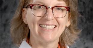 Kimberly Skidmore's Instagram, Twitter & Facebook