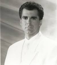 Page 2 of Carman: The American musical evangelist addicted to Jesus