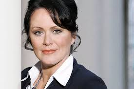 Amy Beams's Instagram, Twitter & Facebook