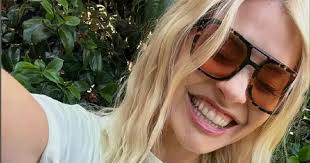 Holly Willoughby's one-word verdict