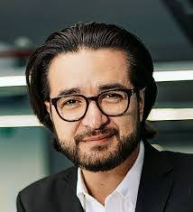 Hector Barillas's Instagram, Twitter & Facebook