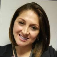 Karen Vergara's Instagram, Twitter & Facebook