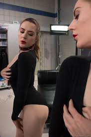 ▷ Angel Long in Hard In Love (Photo 10) | Evil Angel